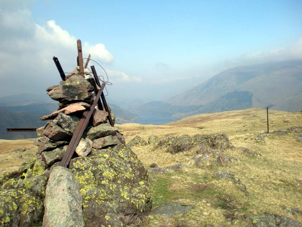 Cairn at eastern end of Steel Fell summit looking towards Thirlmere