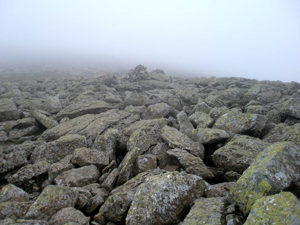 Boulders and cloud towards Scafell Pike