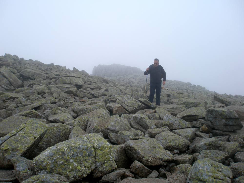Boulders and cloud towards Scafell Pike